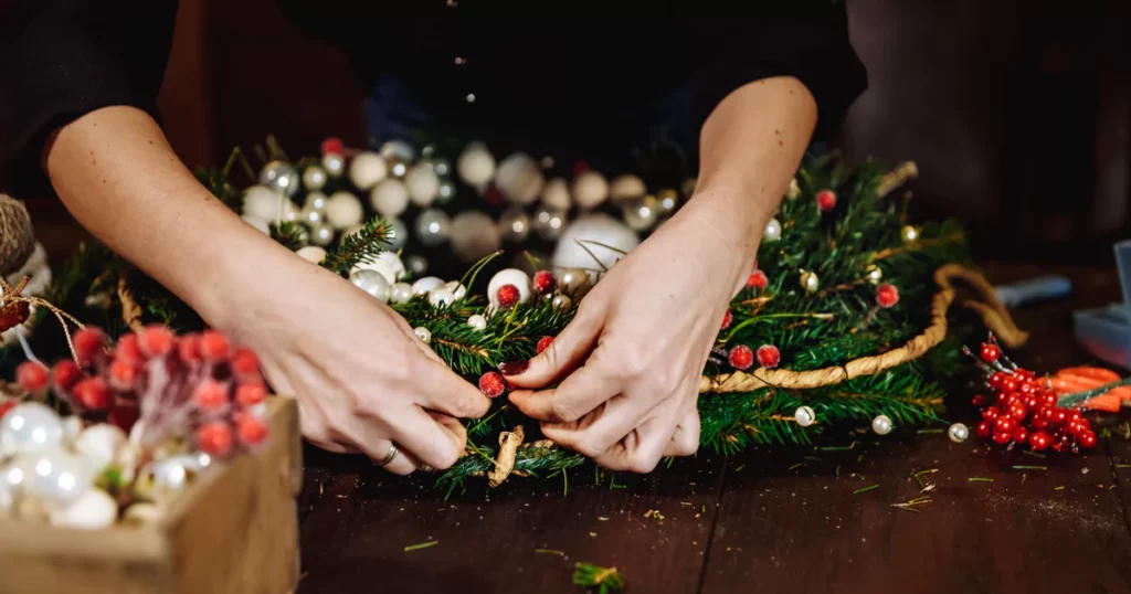 making a wreath christmas