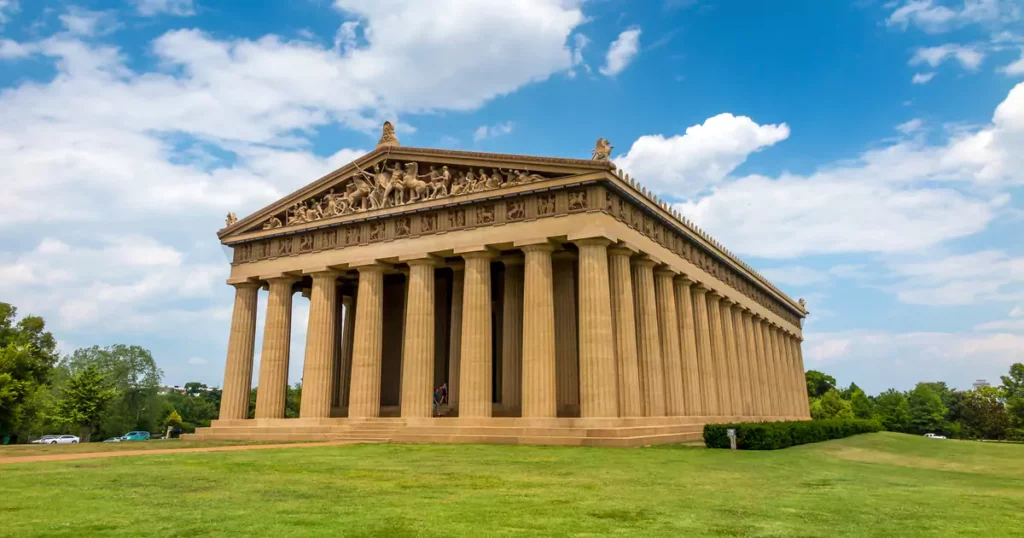 team-building-nashville-parthenon