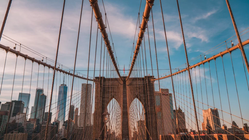 Team Building NYC Brooklyn Bridge