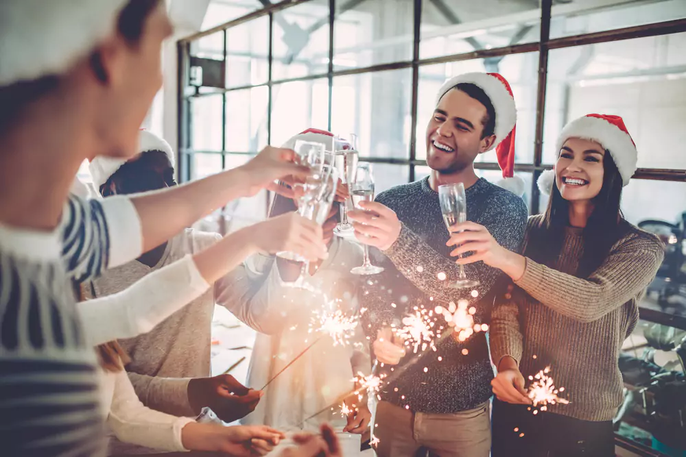 20 Holiday Happy Hour Ideas for Food & Drink | Virtual & In-Person Ideas